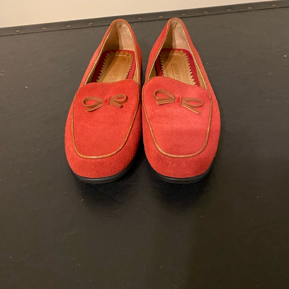Lands' End Red Suede Moccasins with Decorative Bow Women’s Size 6B